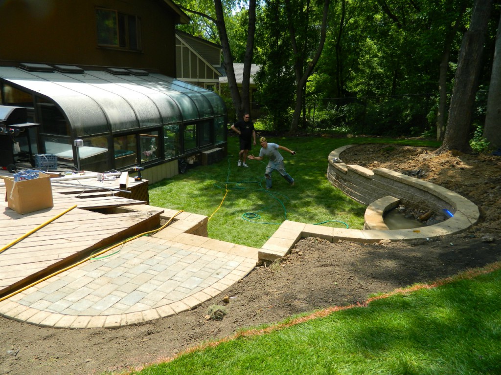Retaining wall paver patio water feature Inver Grove, MN